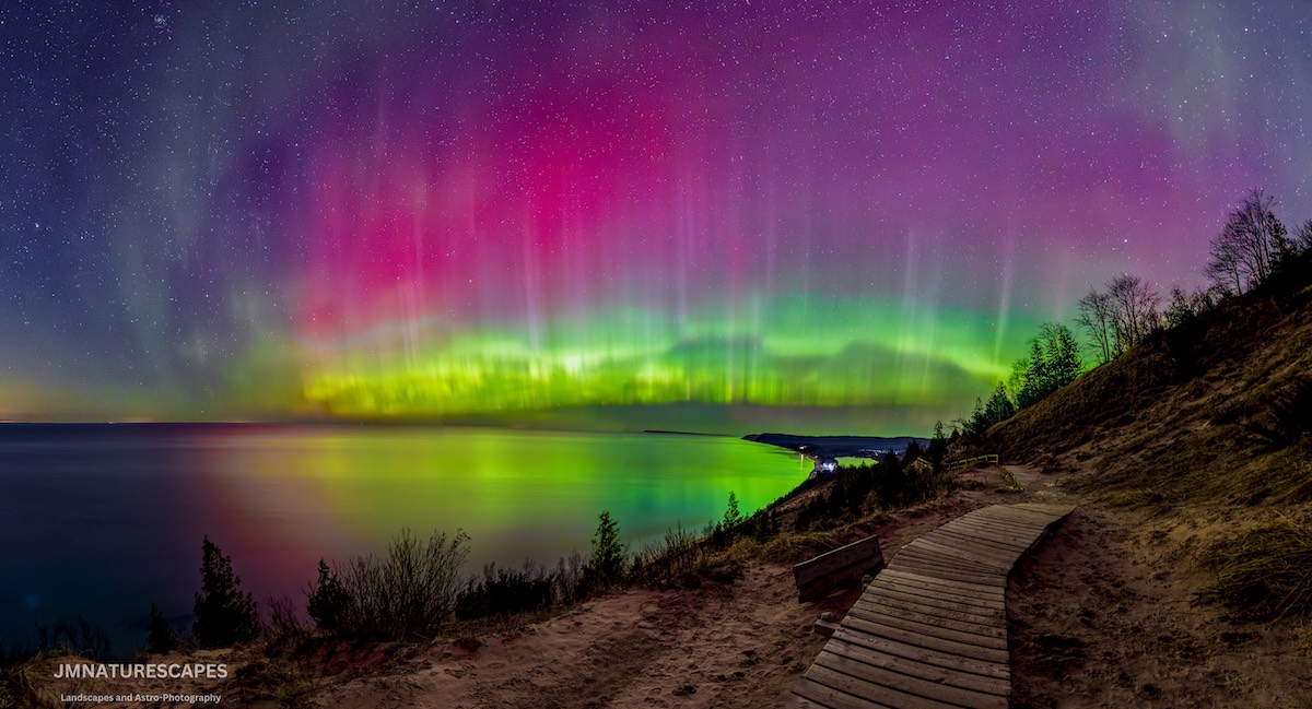 Aurora Chasers Teach Us How to Watch the Sky | Features | Northern Express